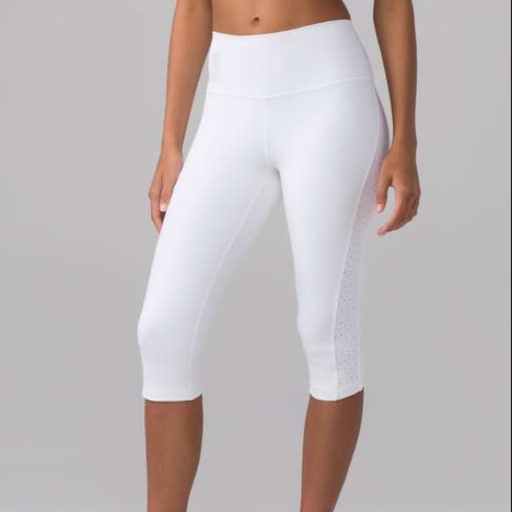 Lululemon Ornate white crop leggings size 6